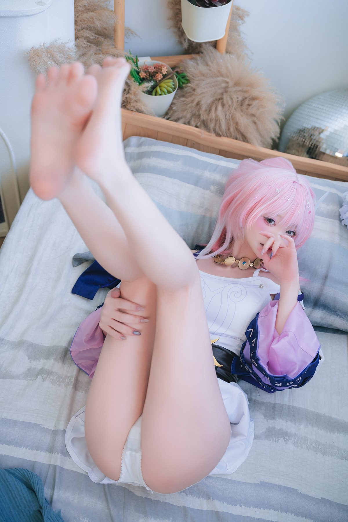 Irisuare 愛莉 COS写真_昔涟合集 | Irisuare 愛莉 全套图包 [19P-140MB]