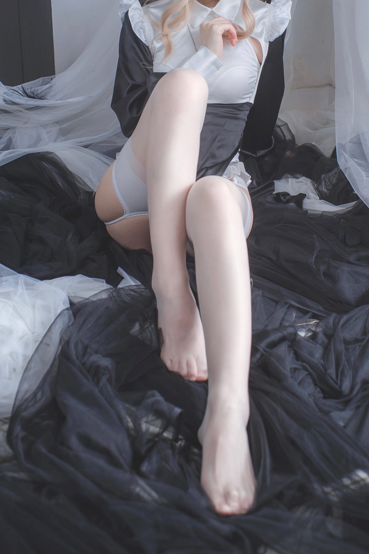 044-compressed.jpg