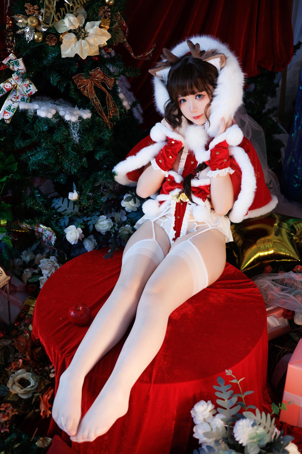 樱落酱w – cosplay写真_圣诞小鹿合集 | 樱落酱w – 圣诞小鹿全套图包 [28P-470MB]