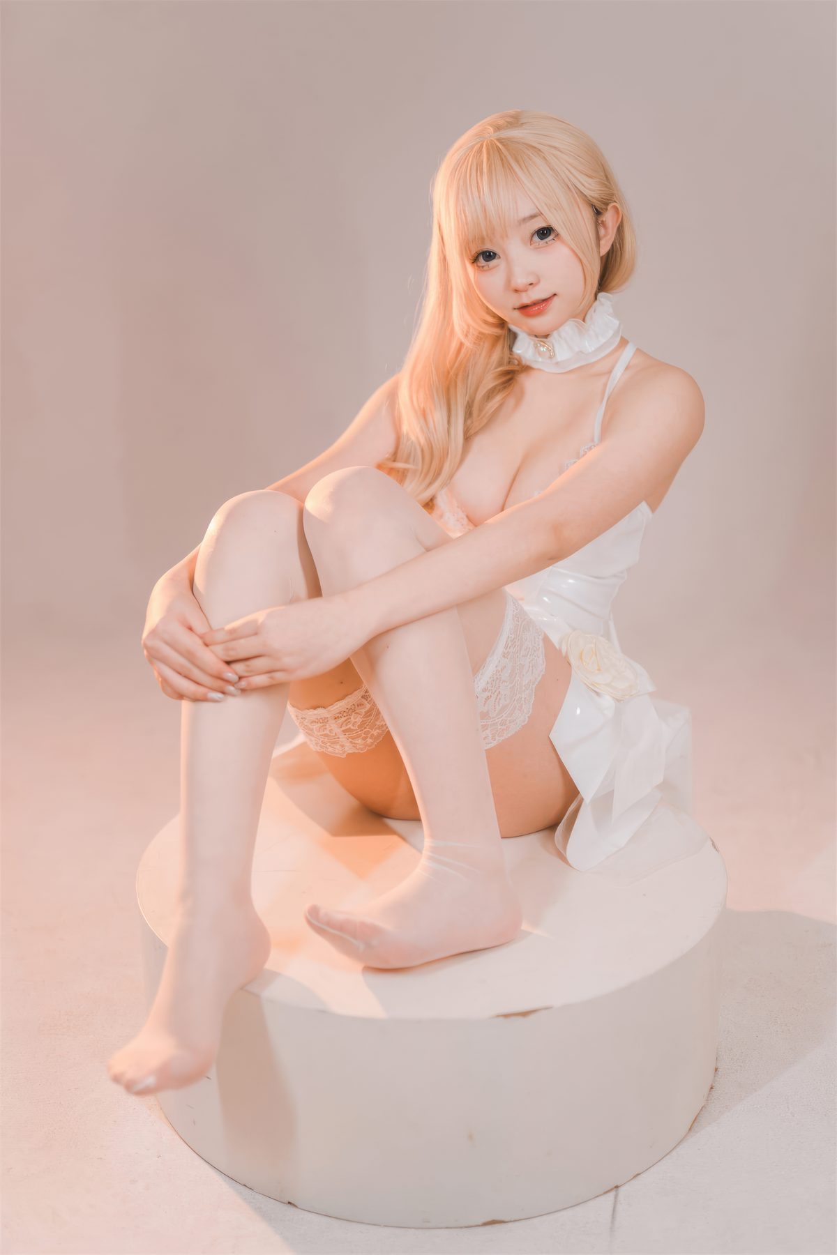012-compressed.jpg