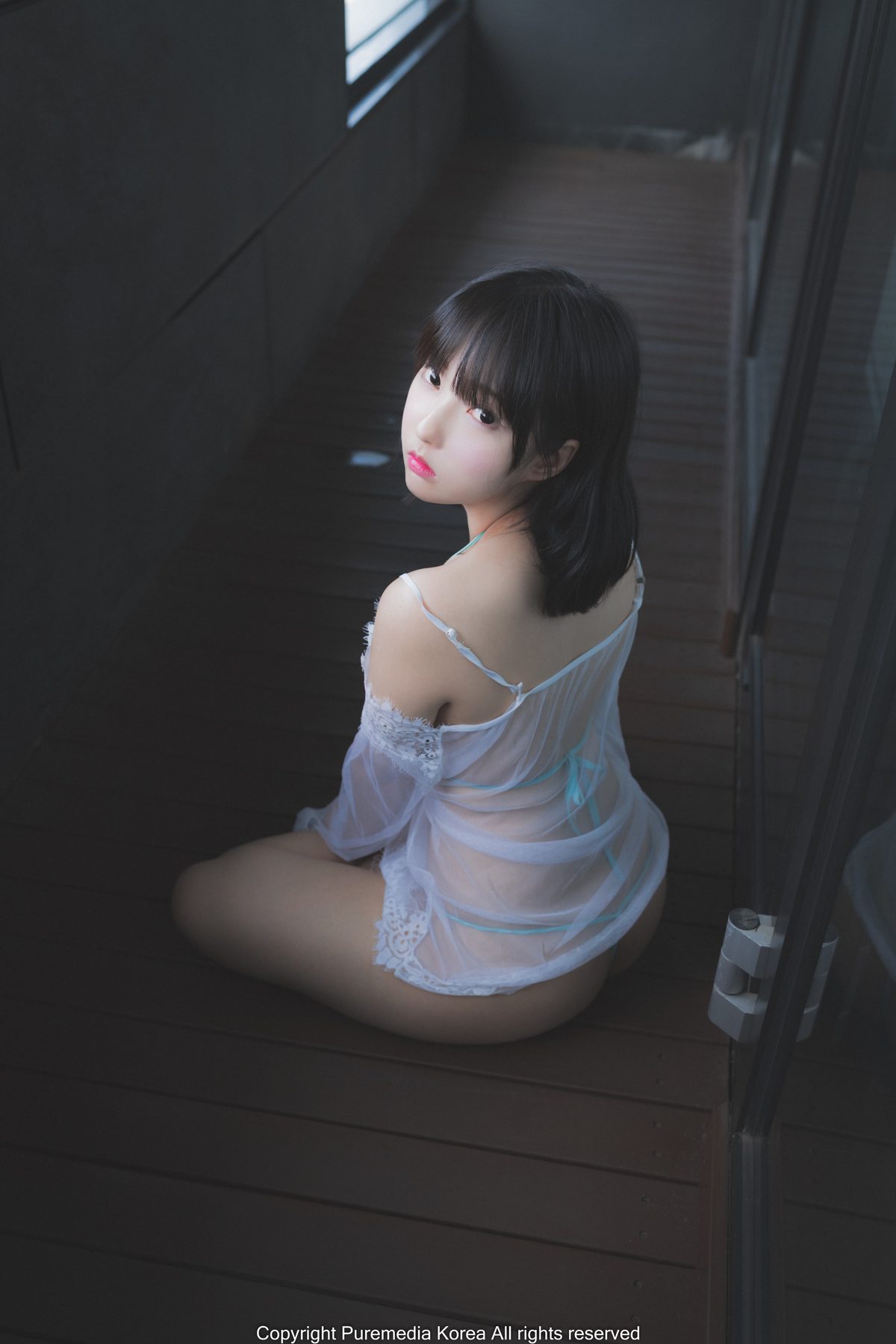 Pure_Media_Vol.122_Hansom_90_-compressed.jpg