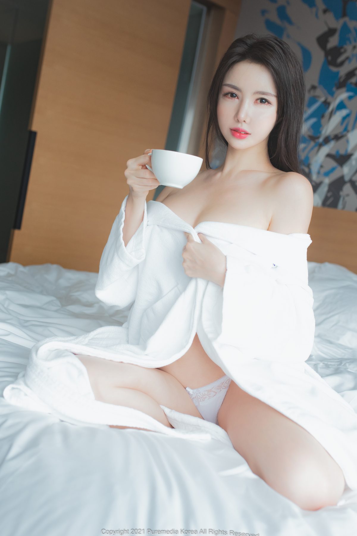 Pure_Media_Vol.161_Chari_12_-compressed.jpg