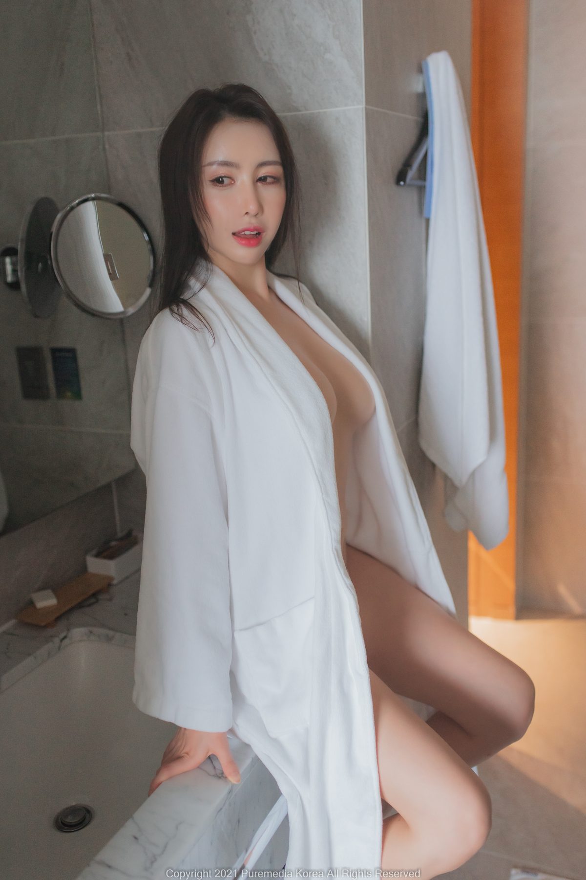 Pure_Media_Vol.161_Chari_43_-compressed.jpg