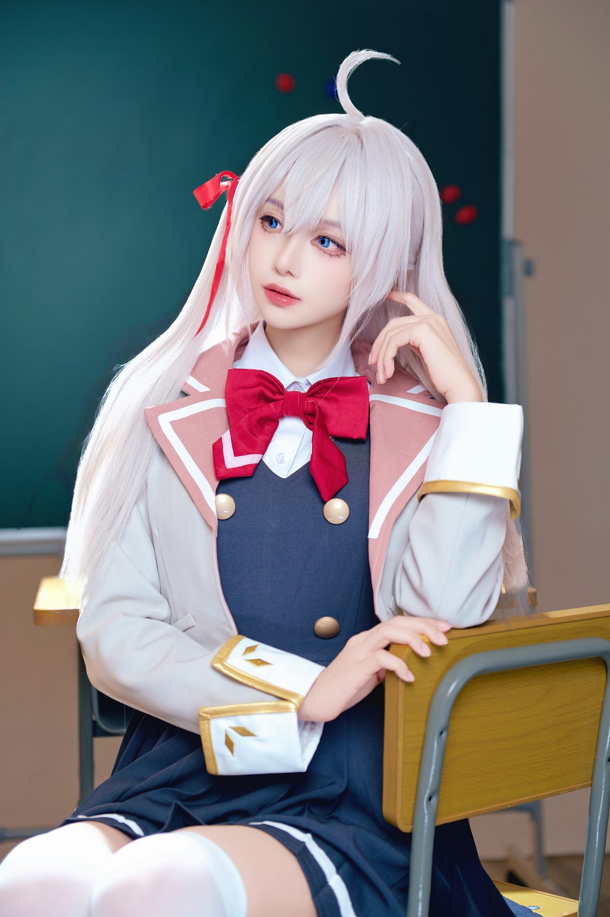 Shika_-_NO.128_38P_2V-369M_-compressed.jpg