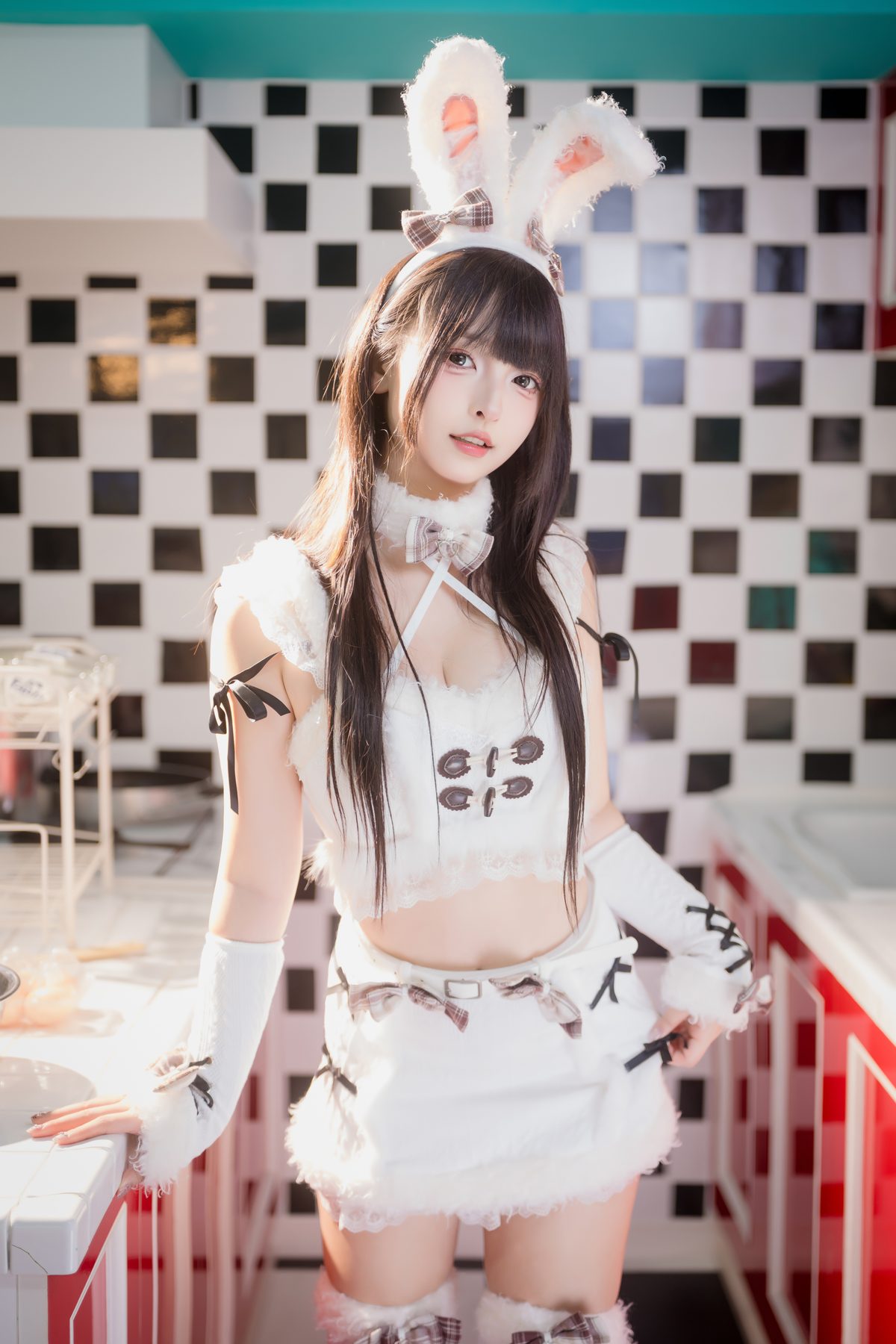 S_-_NO.233_75P_2V-318MB_-compressed.jpg