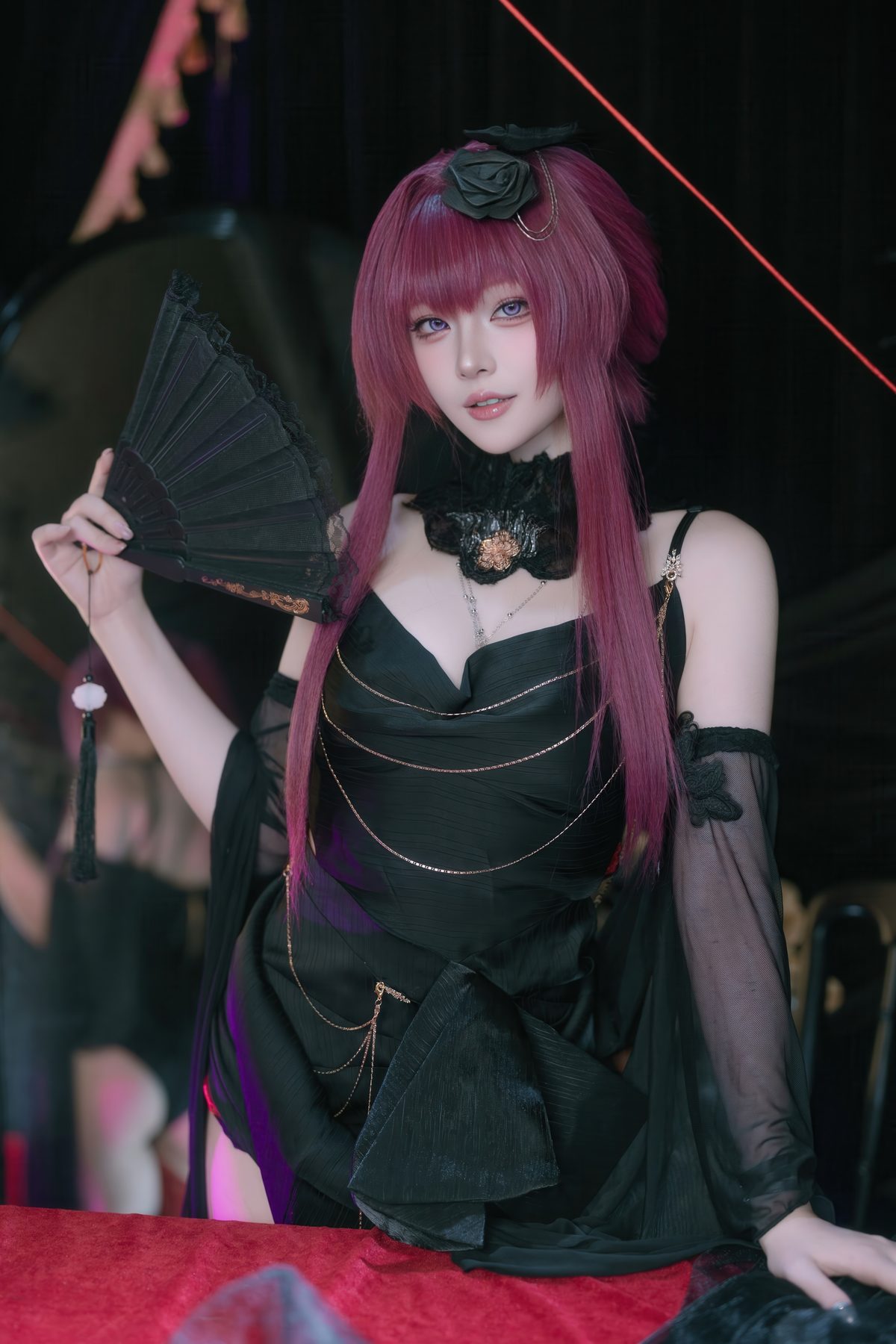 屿鱼 cosplay写真_崩坏：星穹铁道 卡芙卡 缚月之夜合集 | 屿鱼 COS卡芙卡全套图包 [60P-425M]