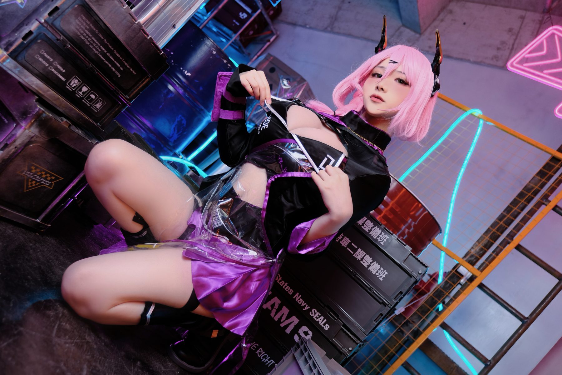 幼愛Youmeko cosplay写真_Erophone泰丝TESS合集 | 幼愛Youmeko COS泰丝全套图包 [18P-211MB]