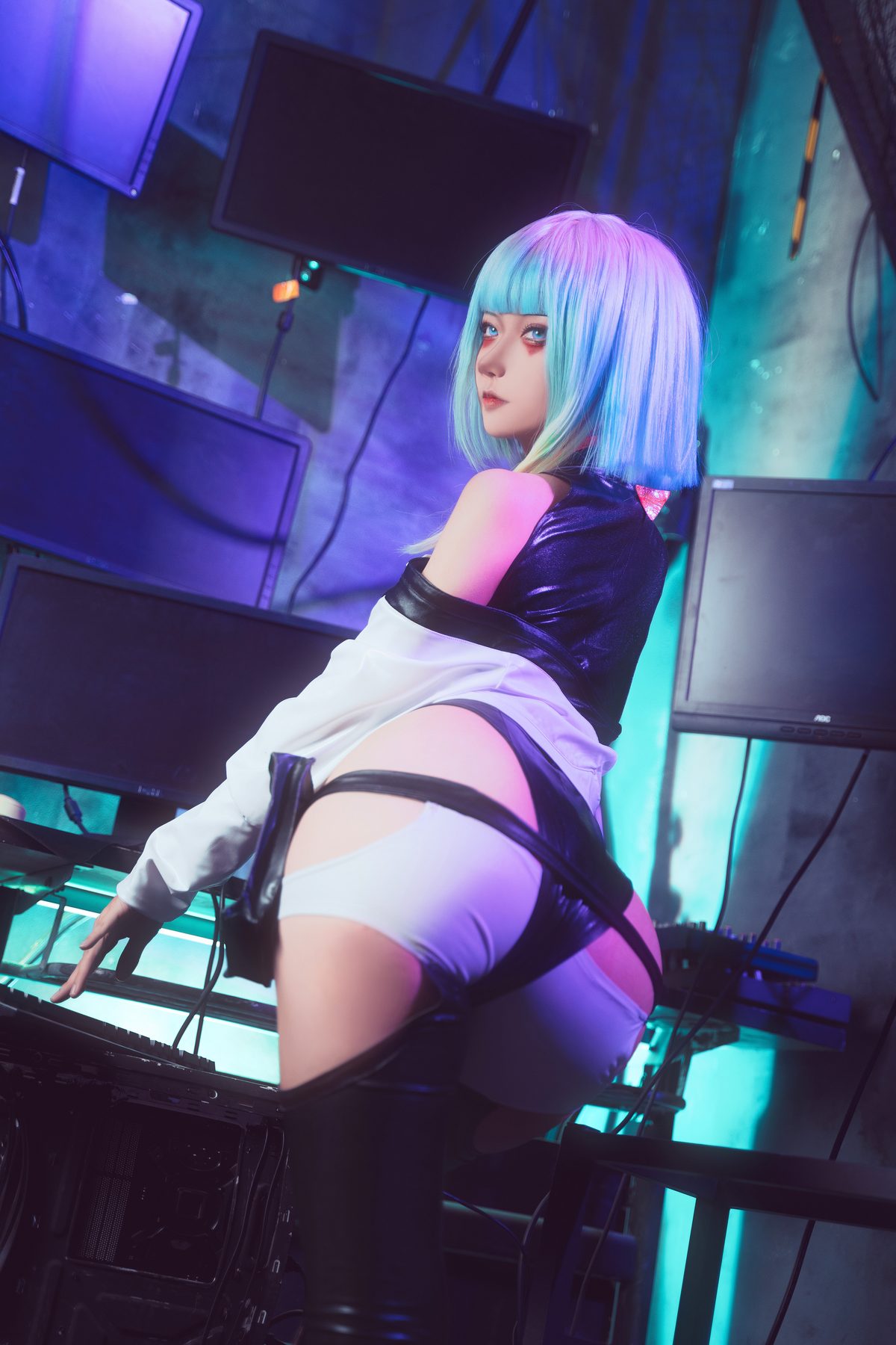TG_ioopro_2_-compressed.jpg