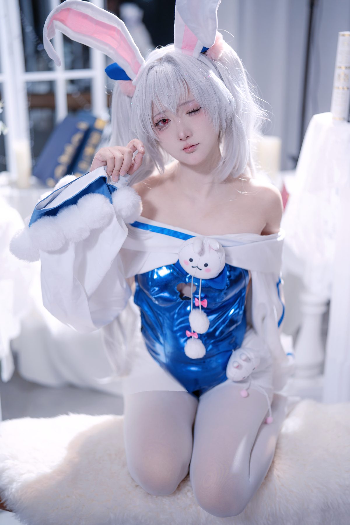 喜欢爱理吗 cosplay写真_碧蓝航线拉菲兔合集 | 喜欢爱理吗 COS拉菲兔全套图包 [28P]