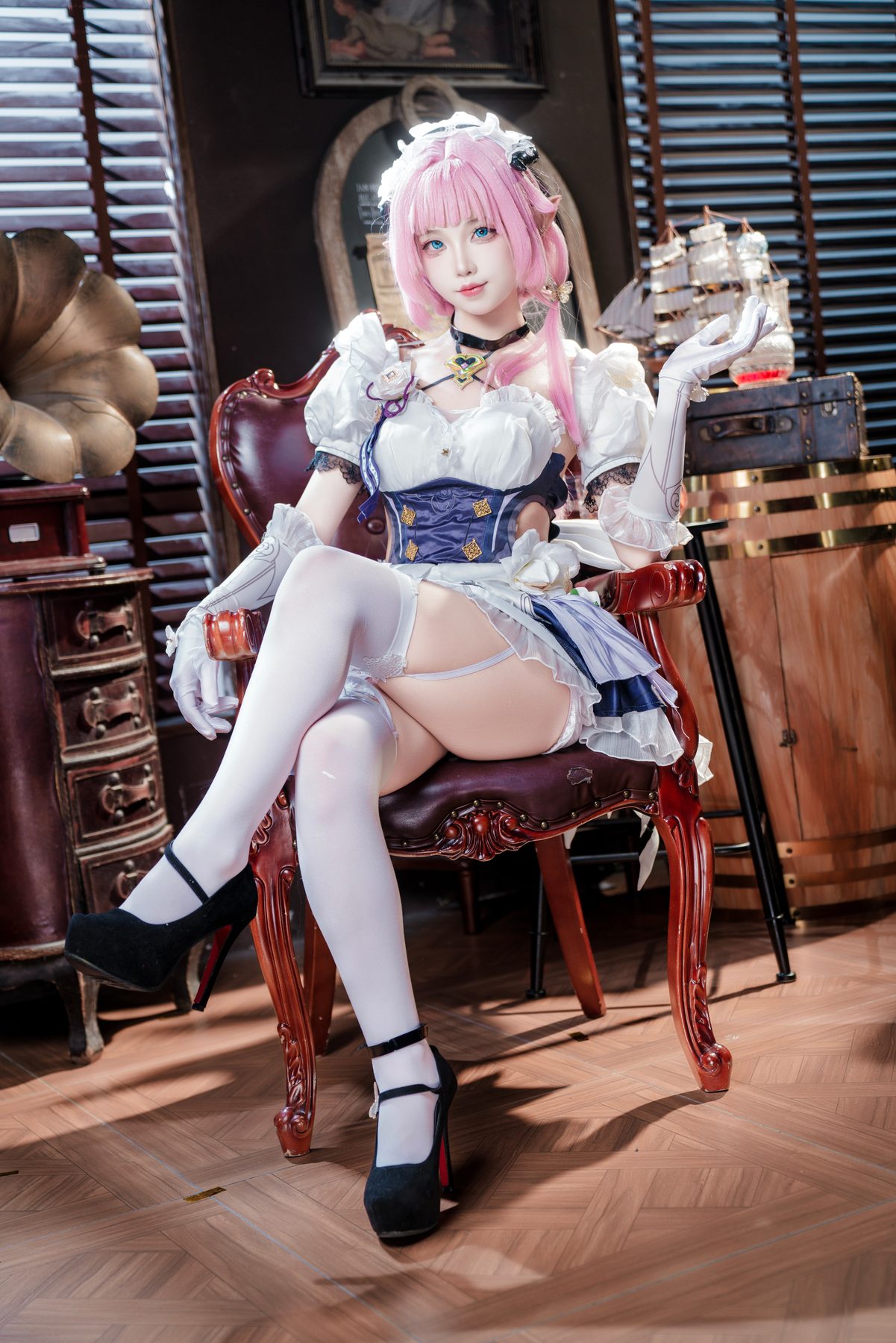 狐玖玖 爱莉希雅女仆 COS写真