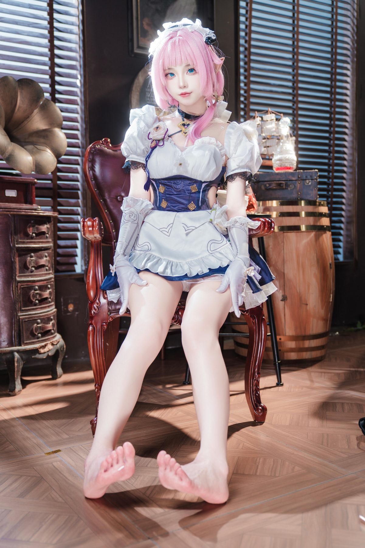 狐玖玖 爱莉希雅女仆 COS写真