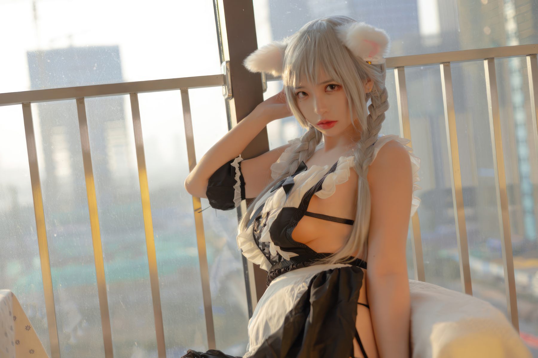 疯猫ss 夕女仆 40P 265MB COS写真