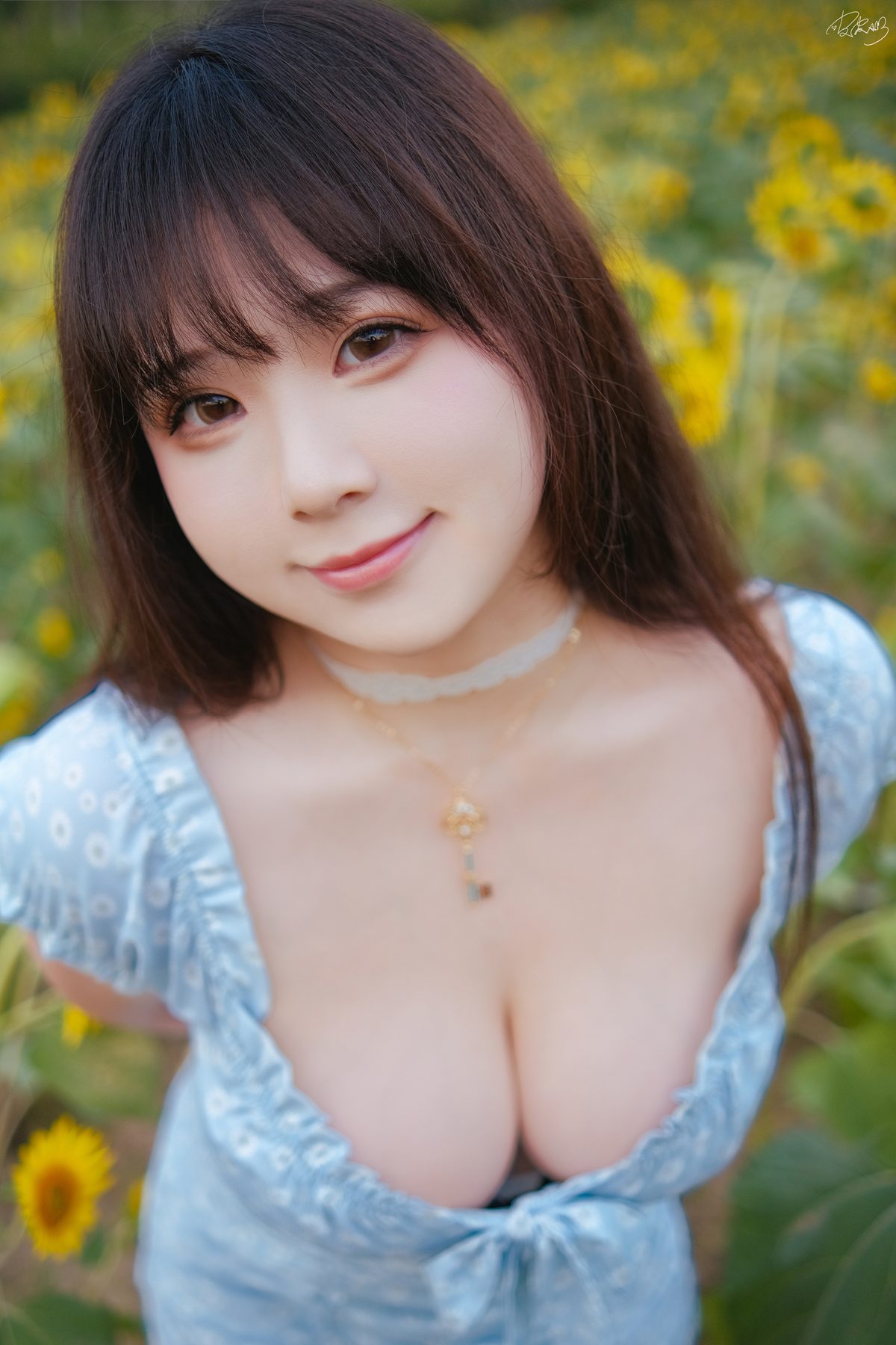 皮皮奶可可爱了 彼女向日葵 COS写真