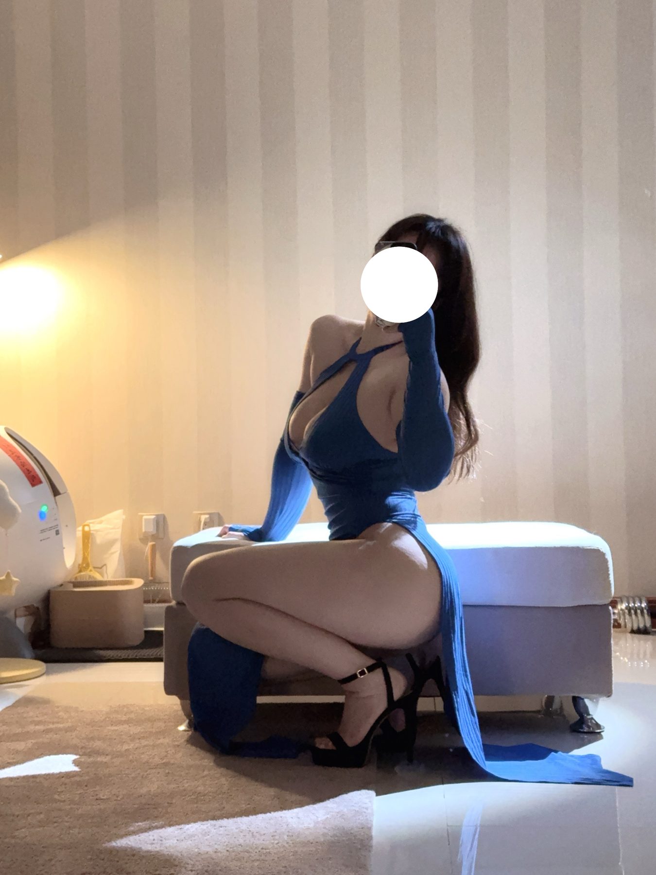 皮皮奶可可爱了 蓝色旗袍 COS写真