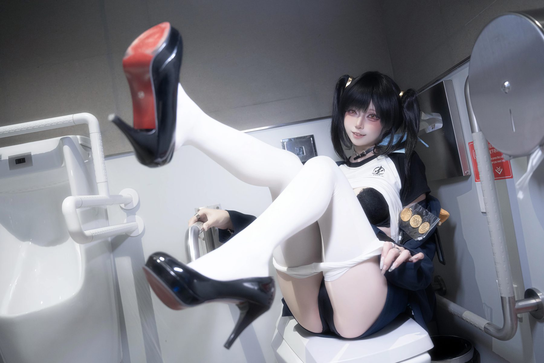 纸悦Etsu ko Nikke胜利女神 索拉 COS写真