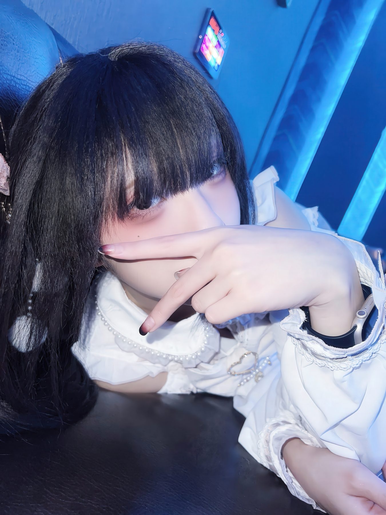纸悦Etsu ko 与地雷系女子的ktv约会 COS写真