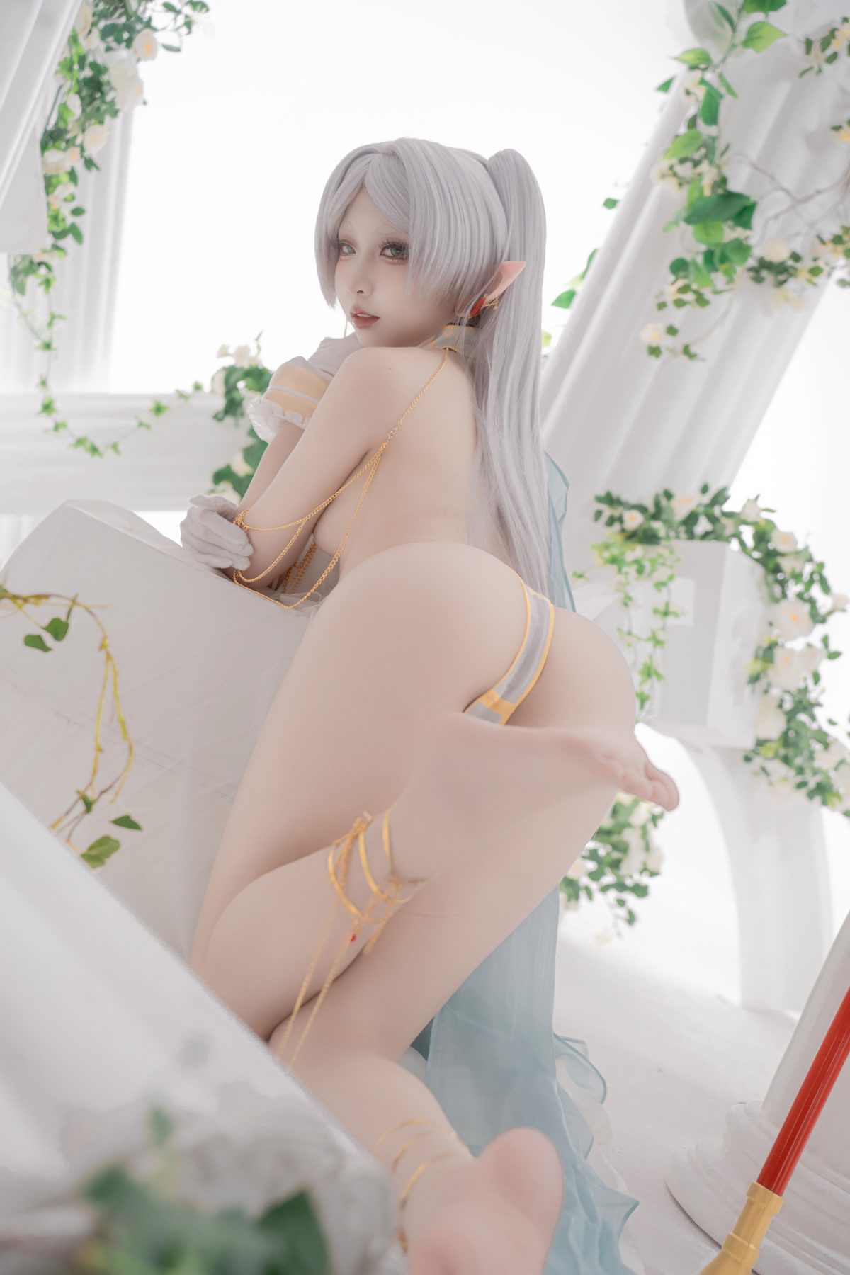 纸悦Etsu ko 葬送的芙莉莲 芙莉莲 舞娘 COS写真