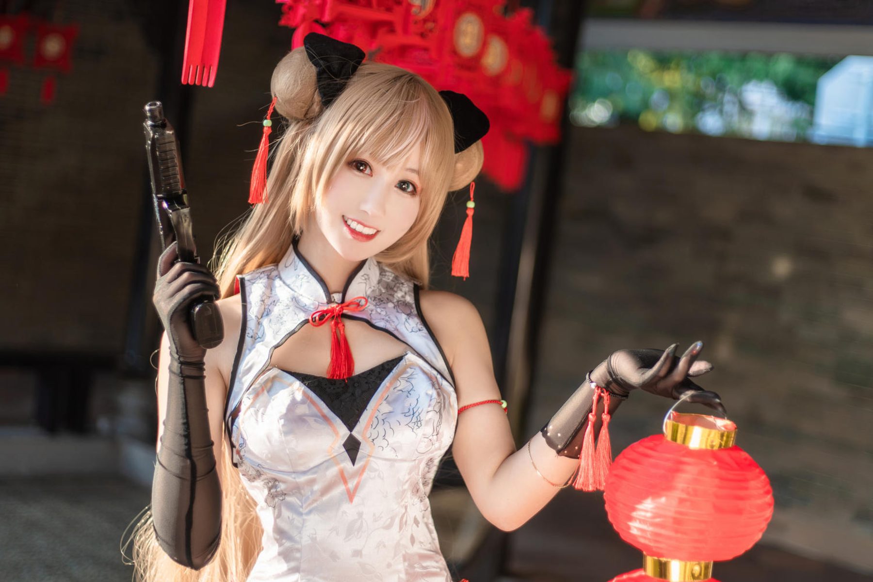 羽生三未 Mk23 蜂糖花 COS写真