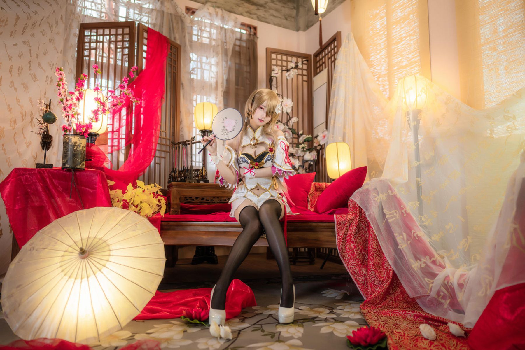 羽生三未 丽塔 浣溪沙 COS写真