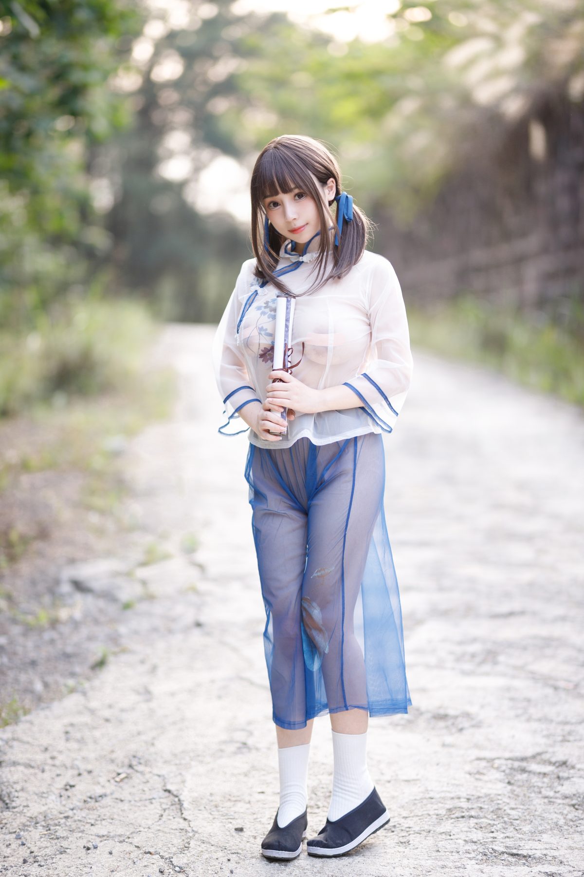 胡桃喵 乡野小娇妻 COS写真