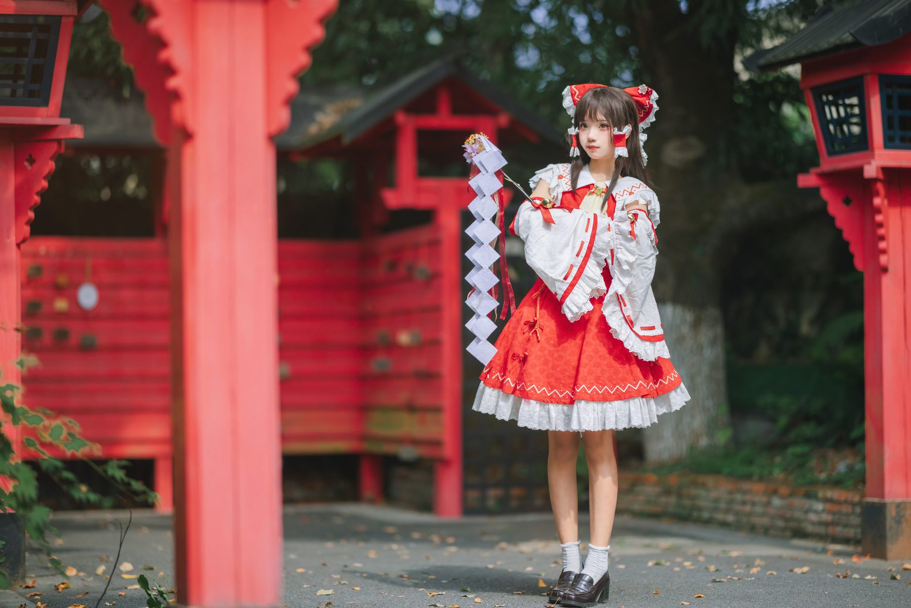 花柒Hana 森森仙短款灵梦 COS写真
