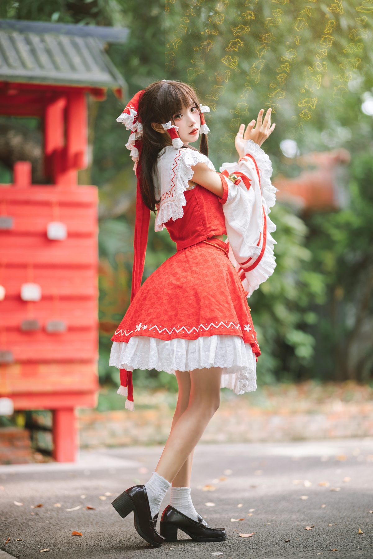 花柒Hana 森森仙短款灵梦 COS写真