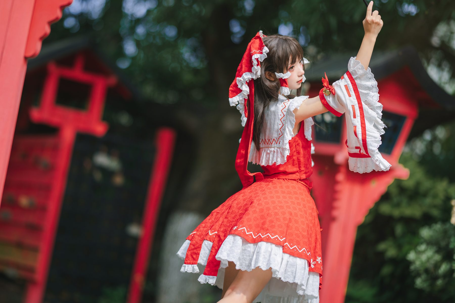 花柒Hana 森森仙短款灵梦 COS写真