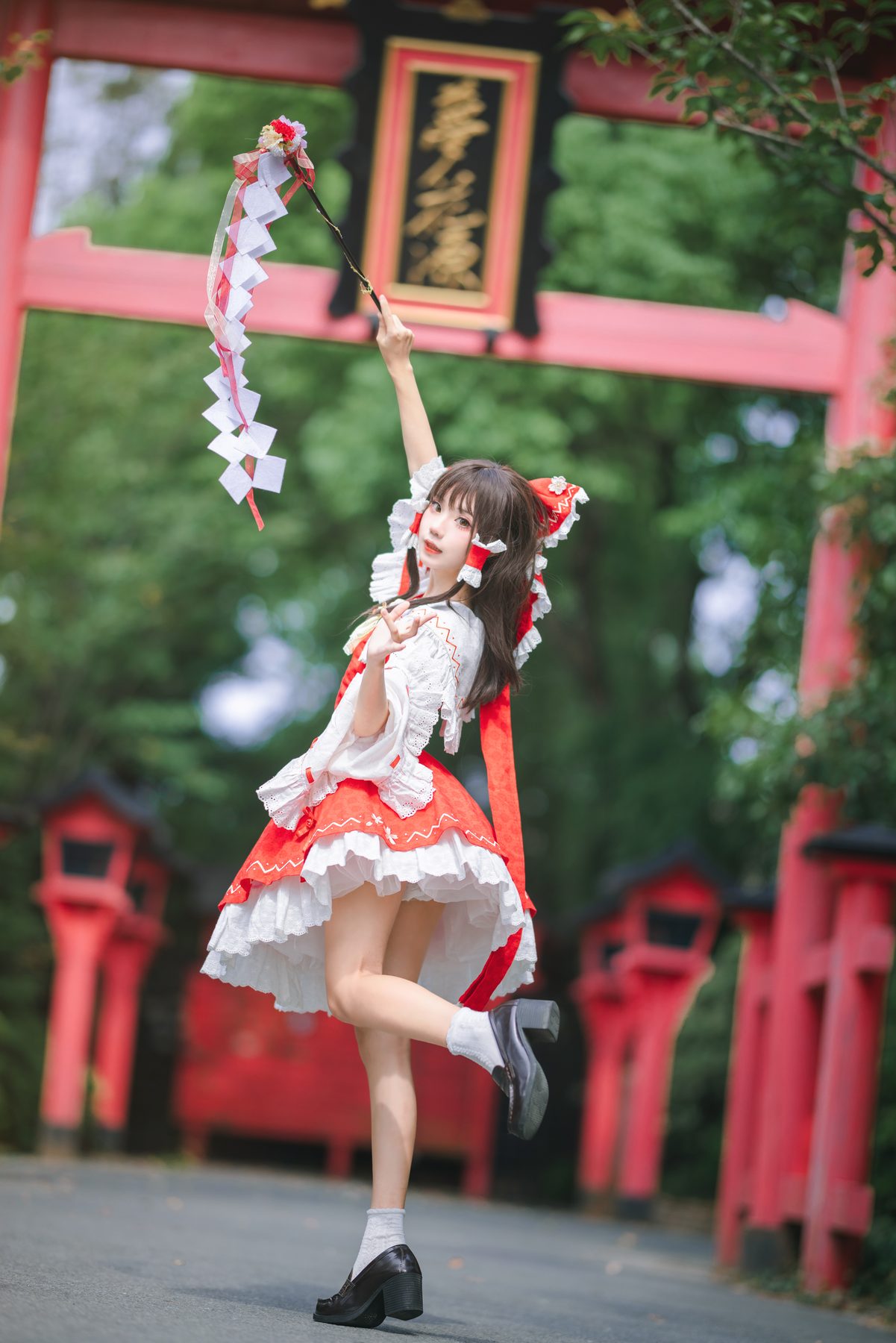 花柒Hana 森森仙短款灵梦 COS写真
