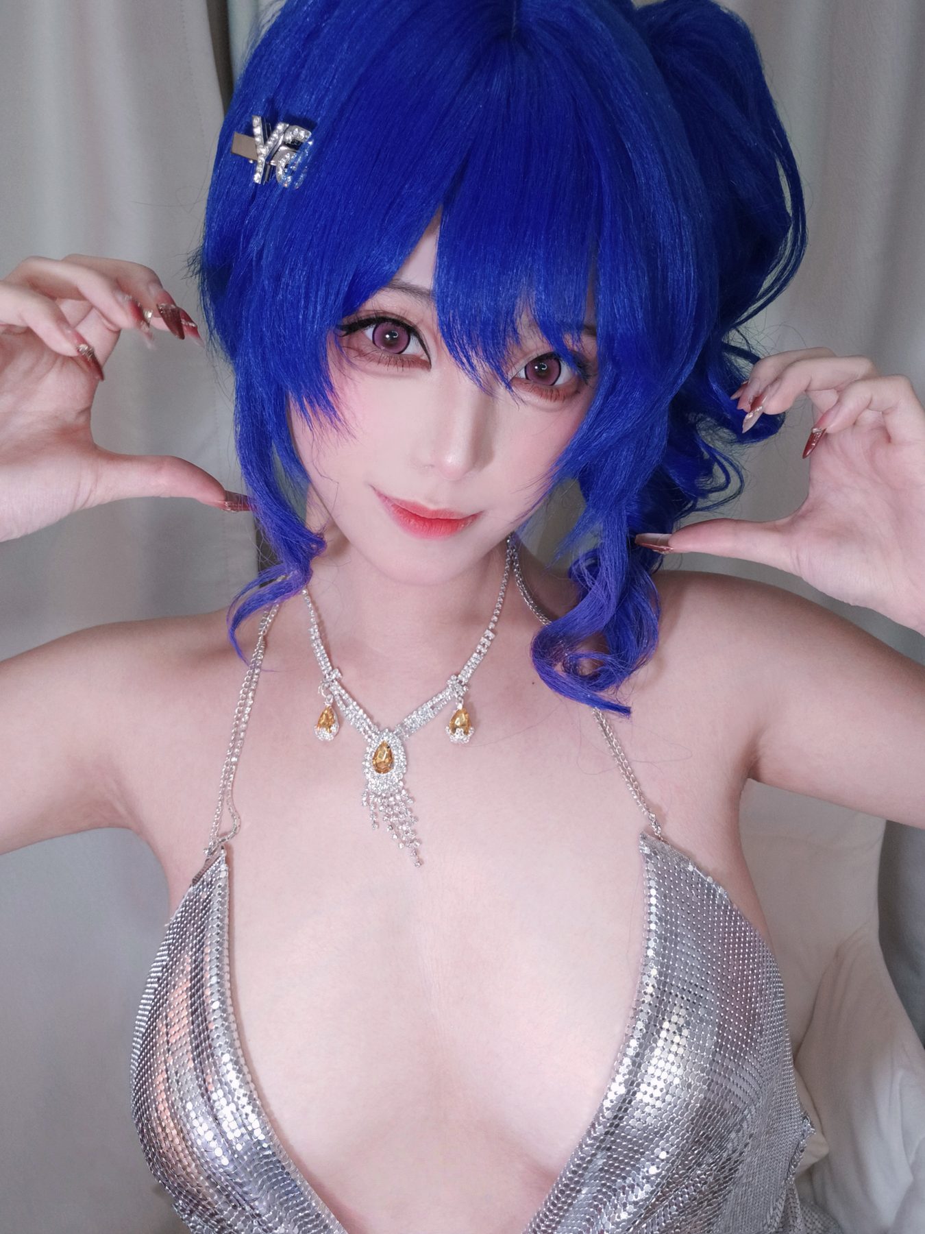 蜜汁猫裘 碧蓝航线 圣路易斯礼服自拍 16P1V 1 COS写真