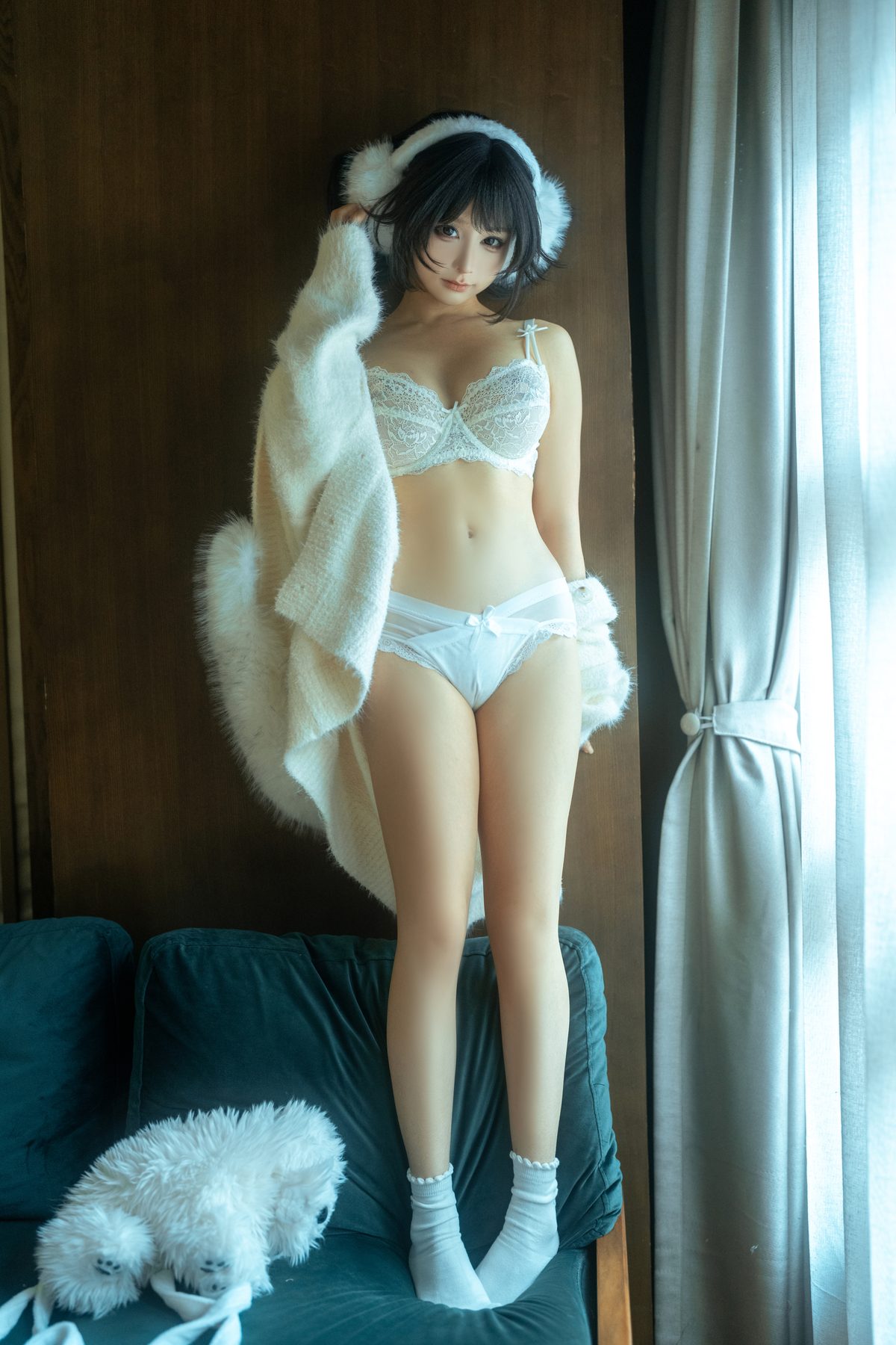 蠢沫沫 红绳 COS写真