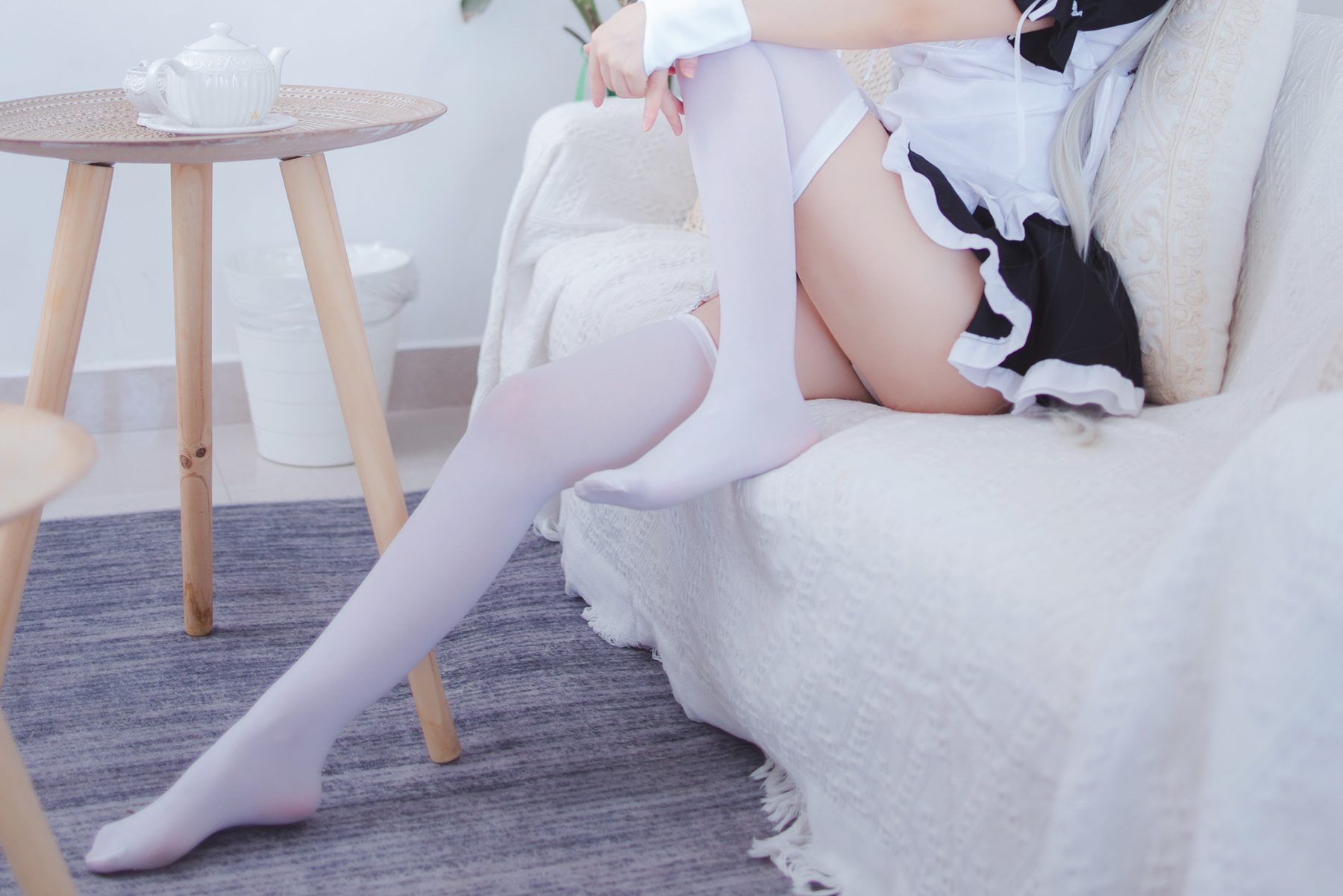 衣衣 cosplay写真_穹妹女仆合集 | 衣衣 COS穹妹女仆全套图包 [28P]