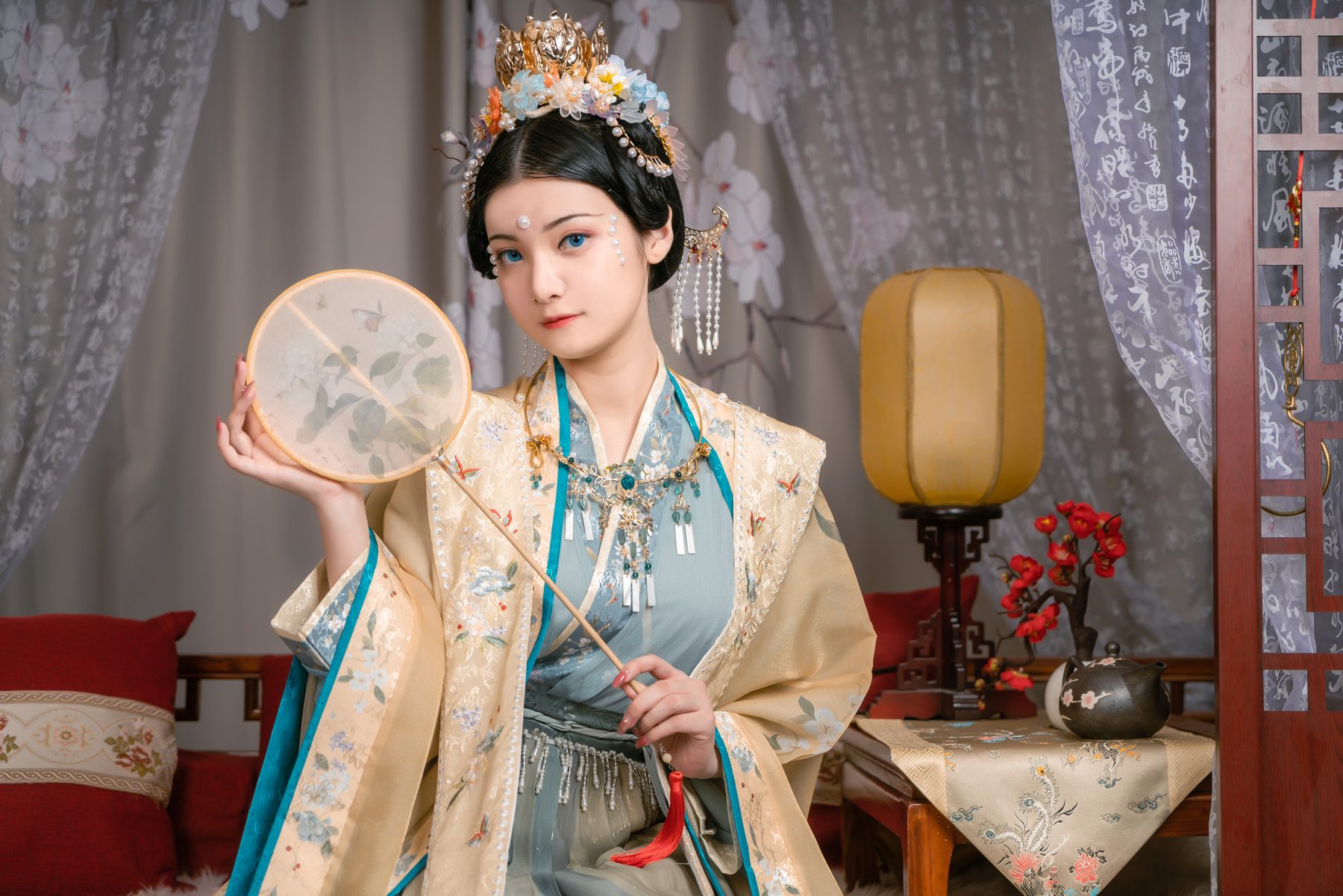 许枳 cosplay写真_小公主合集 | 许枳 COS小公主全套图包 [21P-235MB]