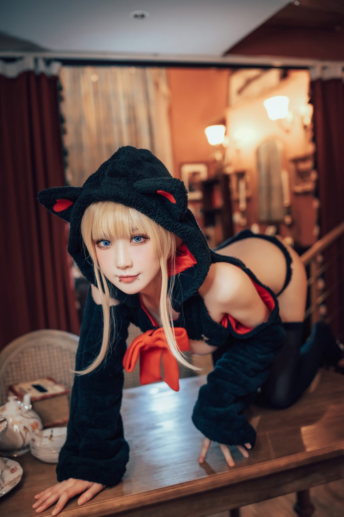 阿包也是兔娘 小猫咪能有什么坏心眼呢 COS写真