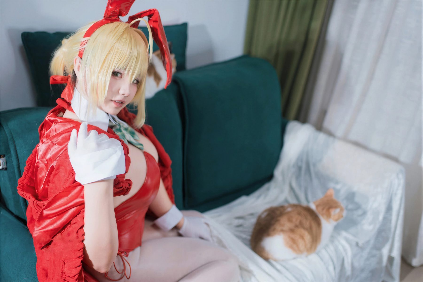 阿半今天很开心 FGO 尼禄圣诞节 COS写真