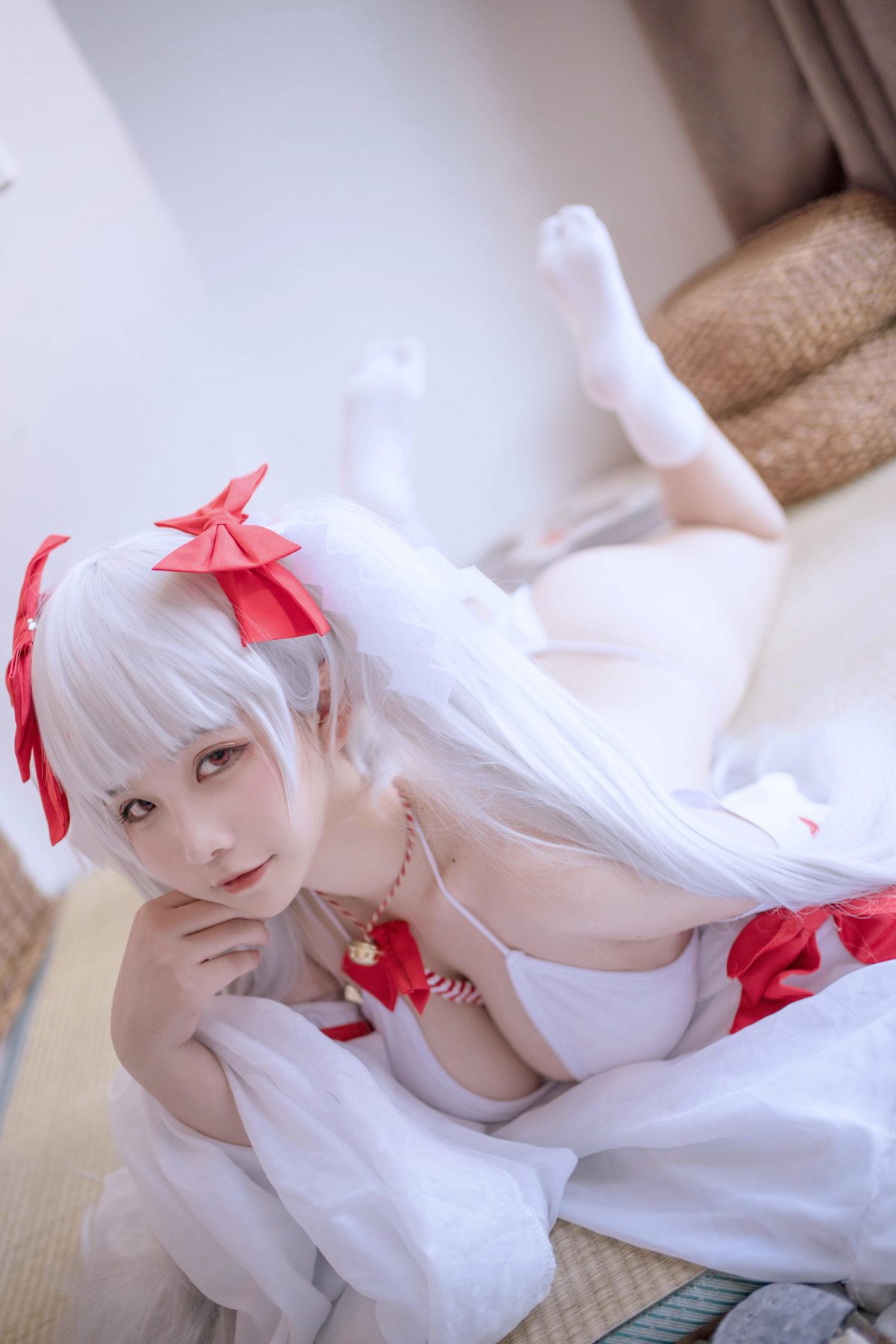 阿半今天很开心 可畏巫女 COS写真