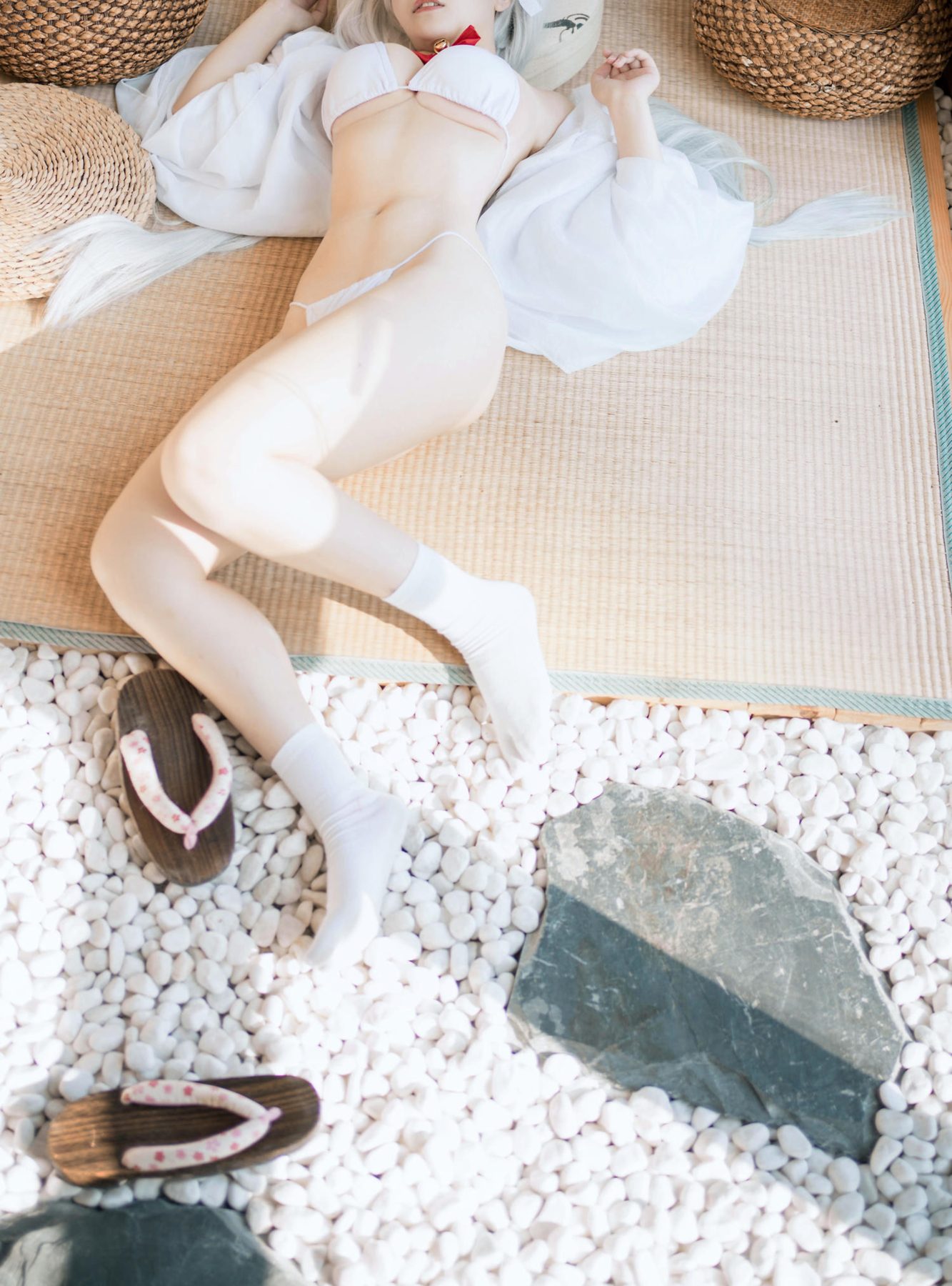 阿半今天很开心 可畏巫女 COS写真