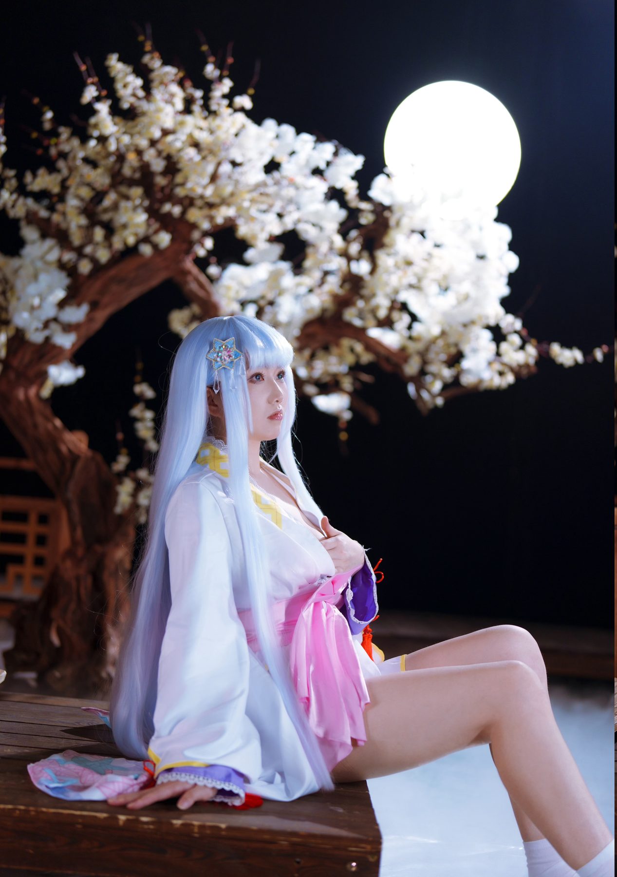 雇頁頁 白雪姬 COS写真