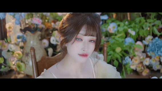 鹿八岁baby 深林的洁白花语 COS写真