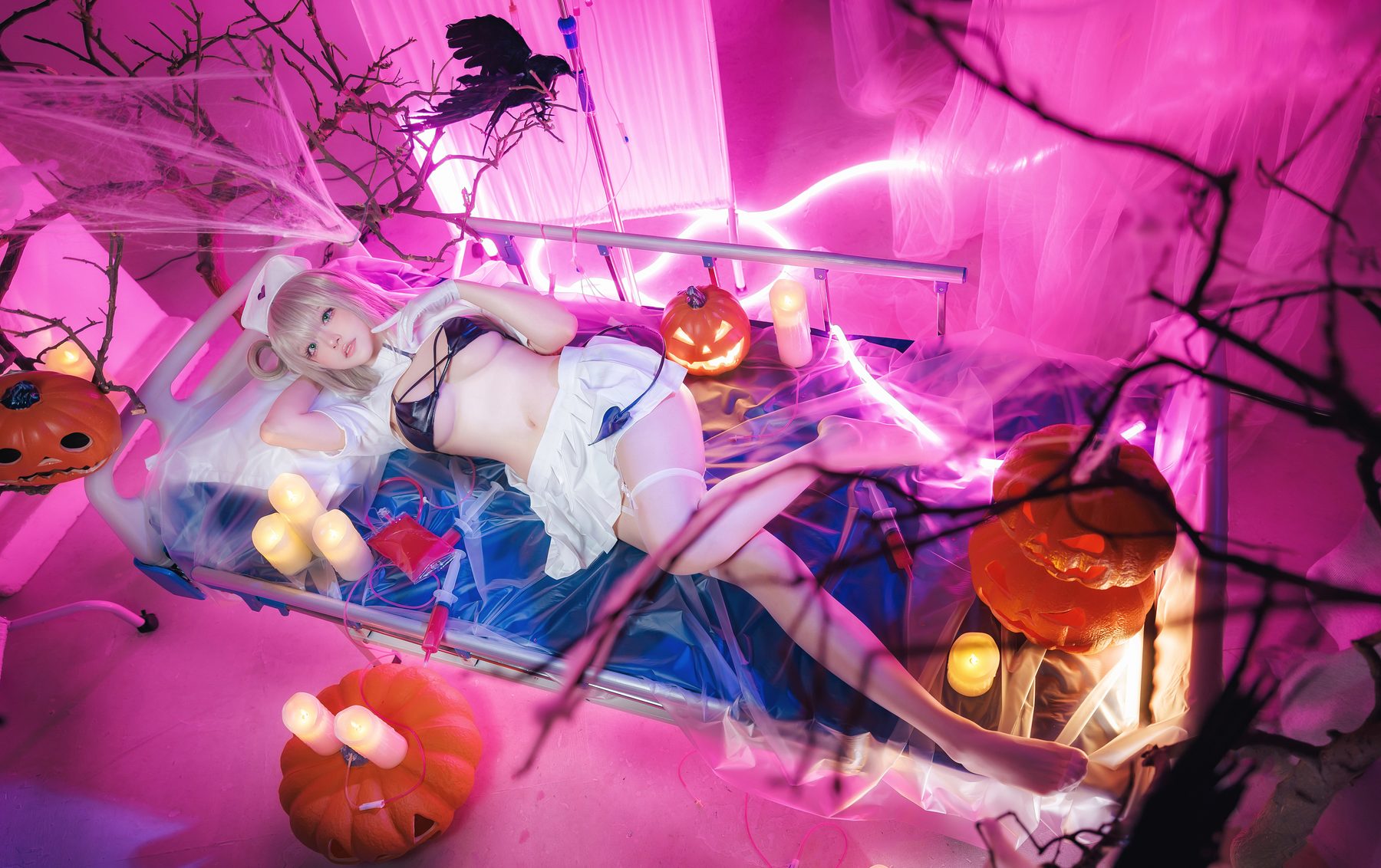 黑龙贯通 曼彻斯特 白衣恶魔 COS写真