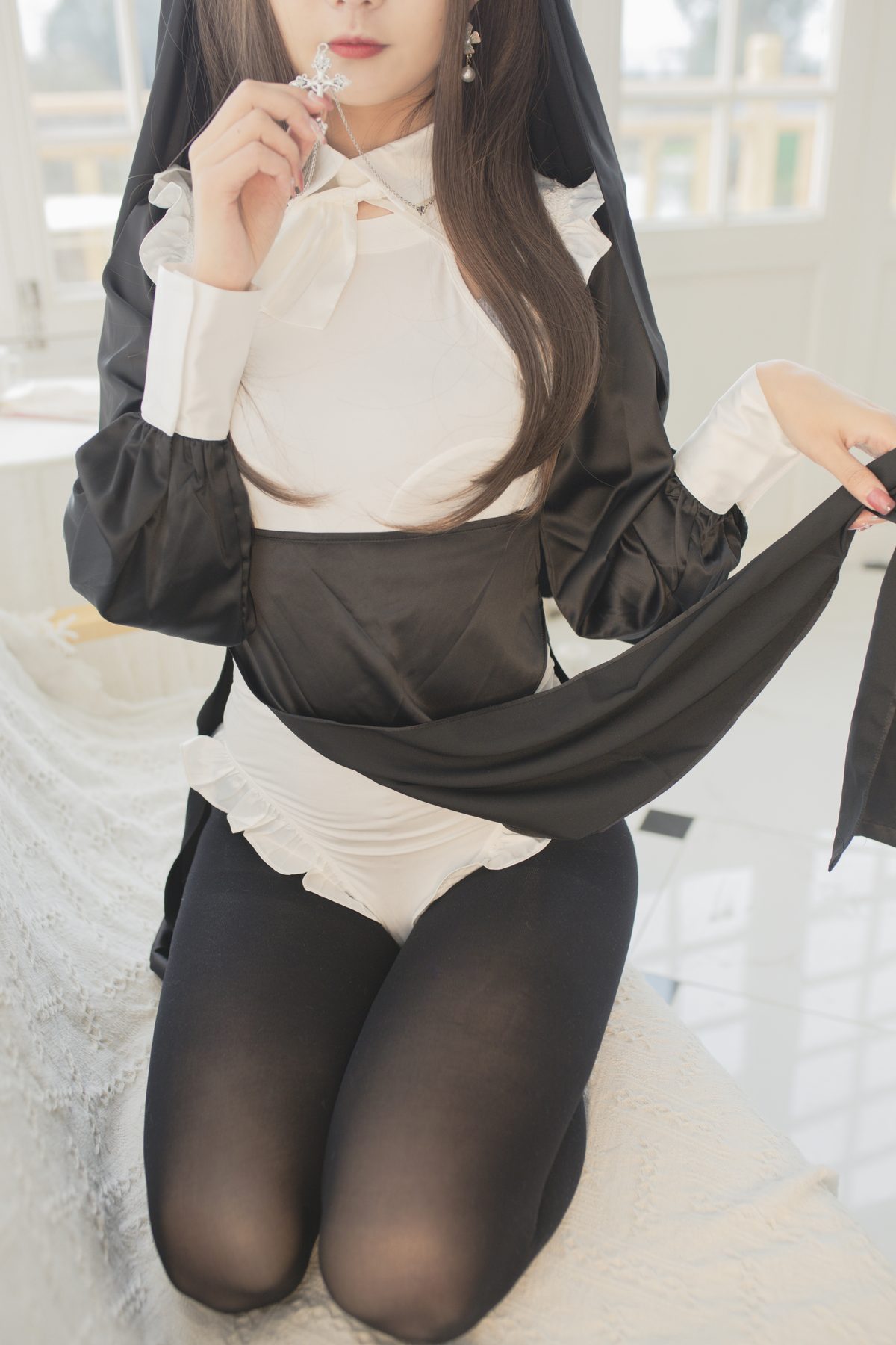 51酱 修女 COS写真