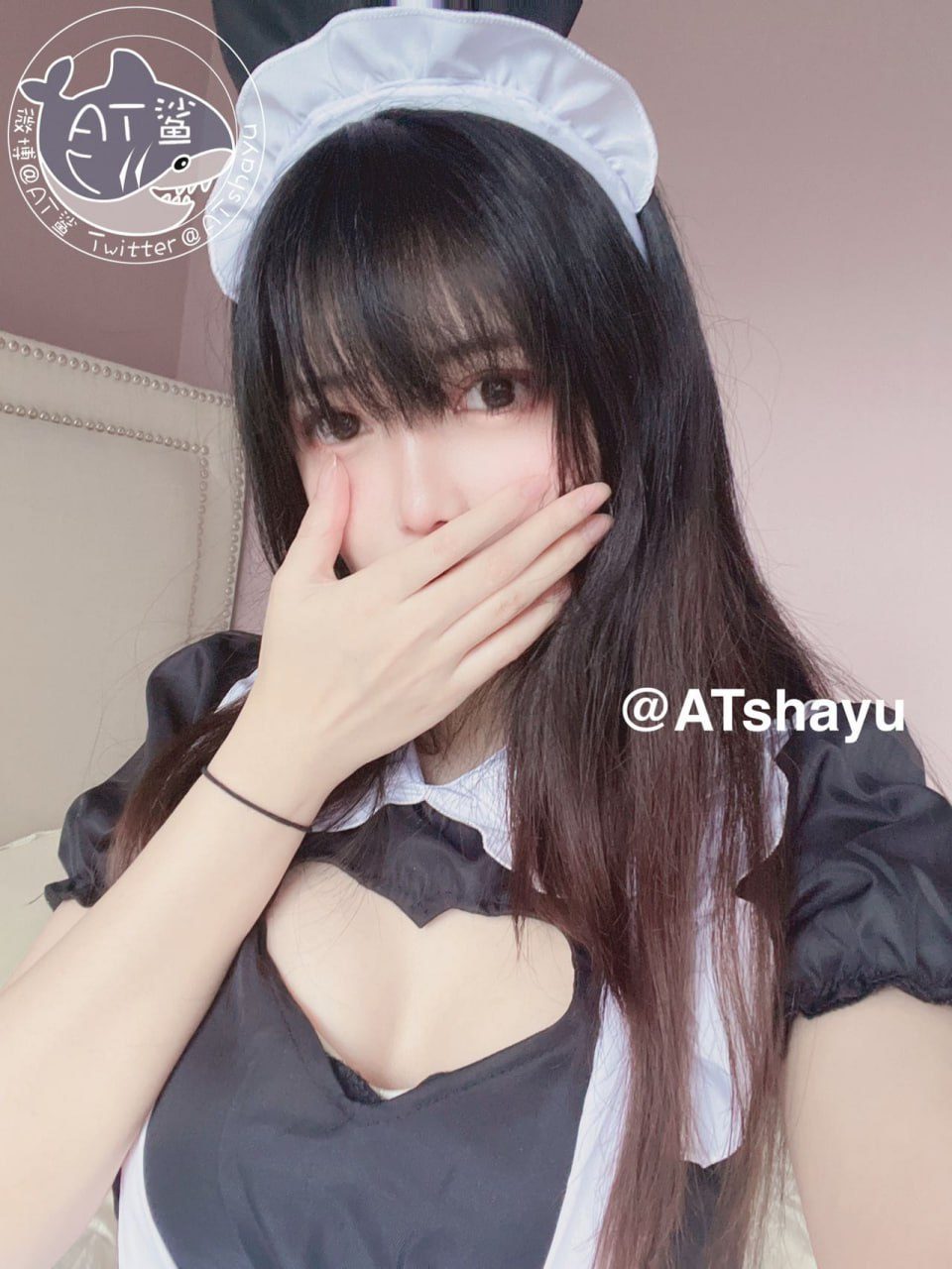 AT鲨 限时真空白丝女仆 COS写真