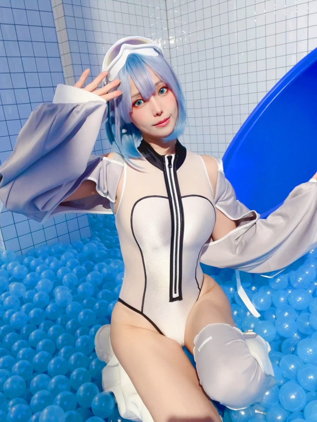ElyEE子 2025年06月订阅 June Set B Clear Blue Drift COS写真