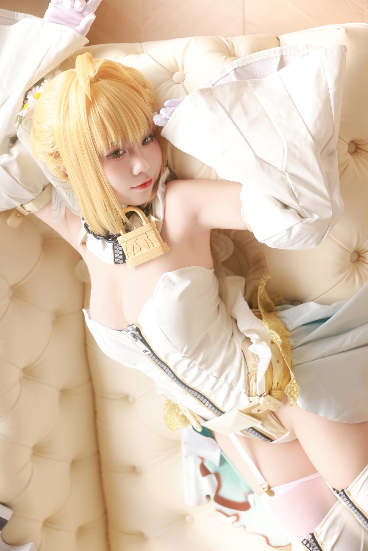 G44不会受伤 尼禄花嫁 COS写真