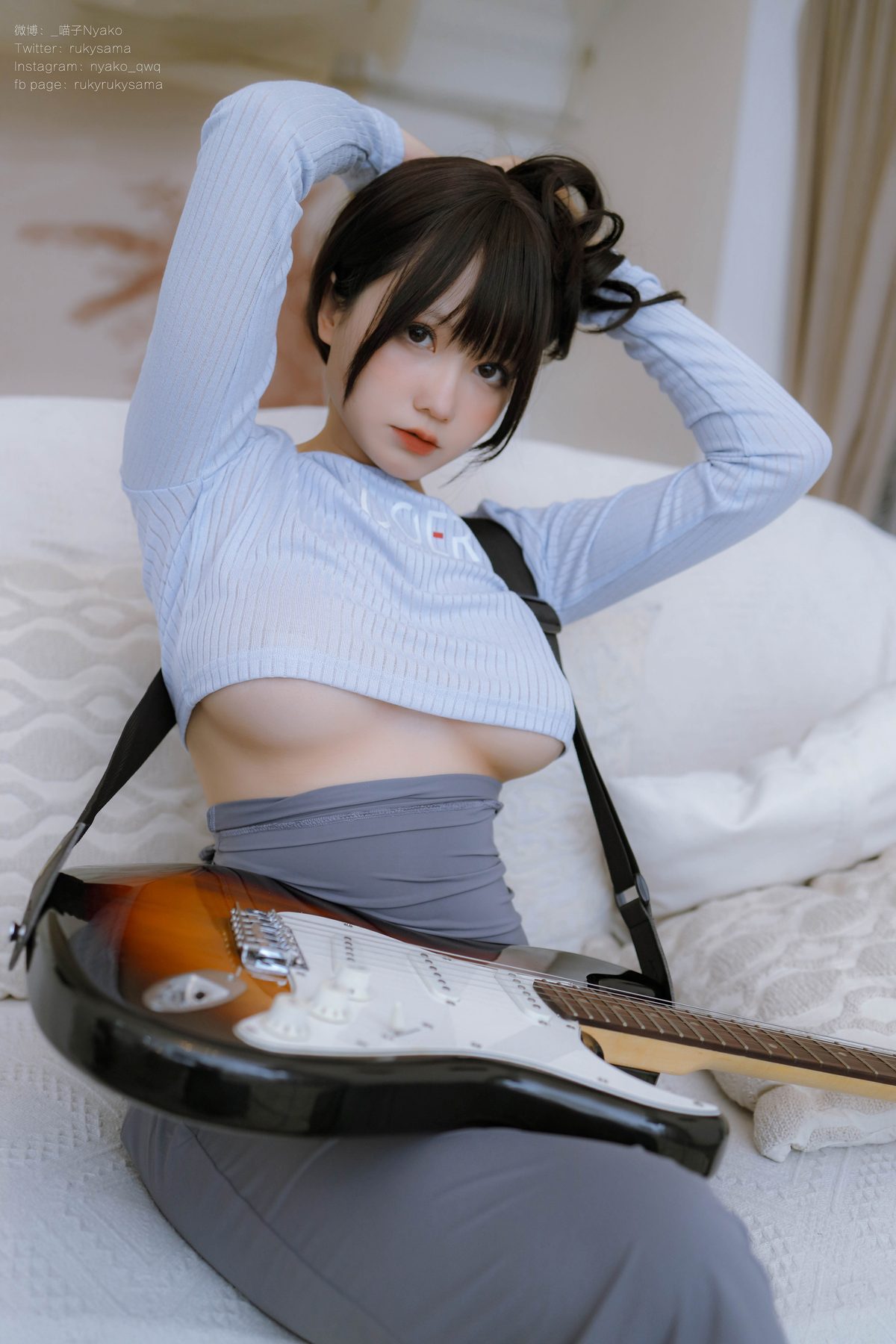 Nyako喵子 吉他妹妹 连衣裙 [71P+1V-712M]