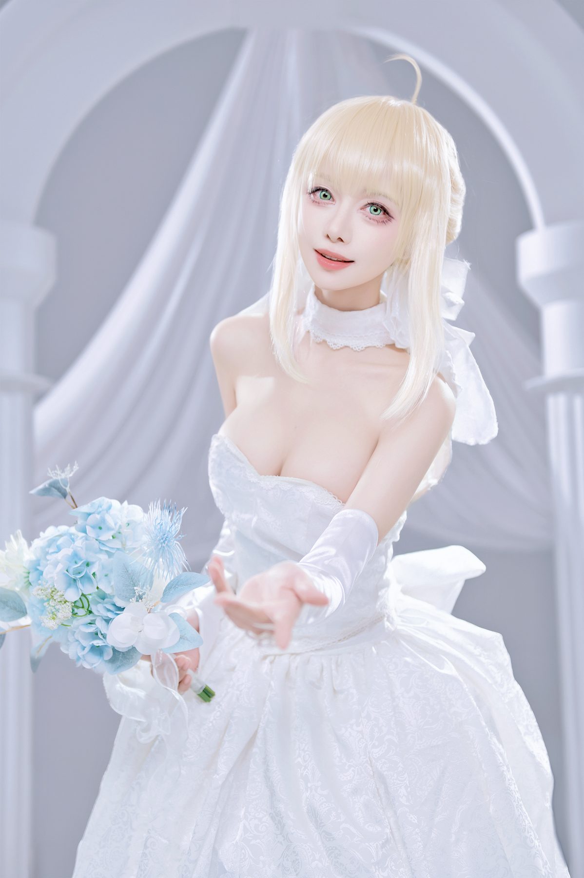 Shika小鹿鹿 FGO Saber花嫁 COS写真