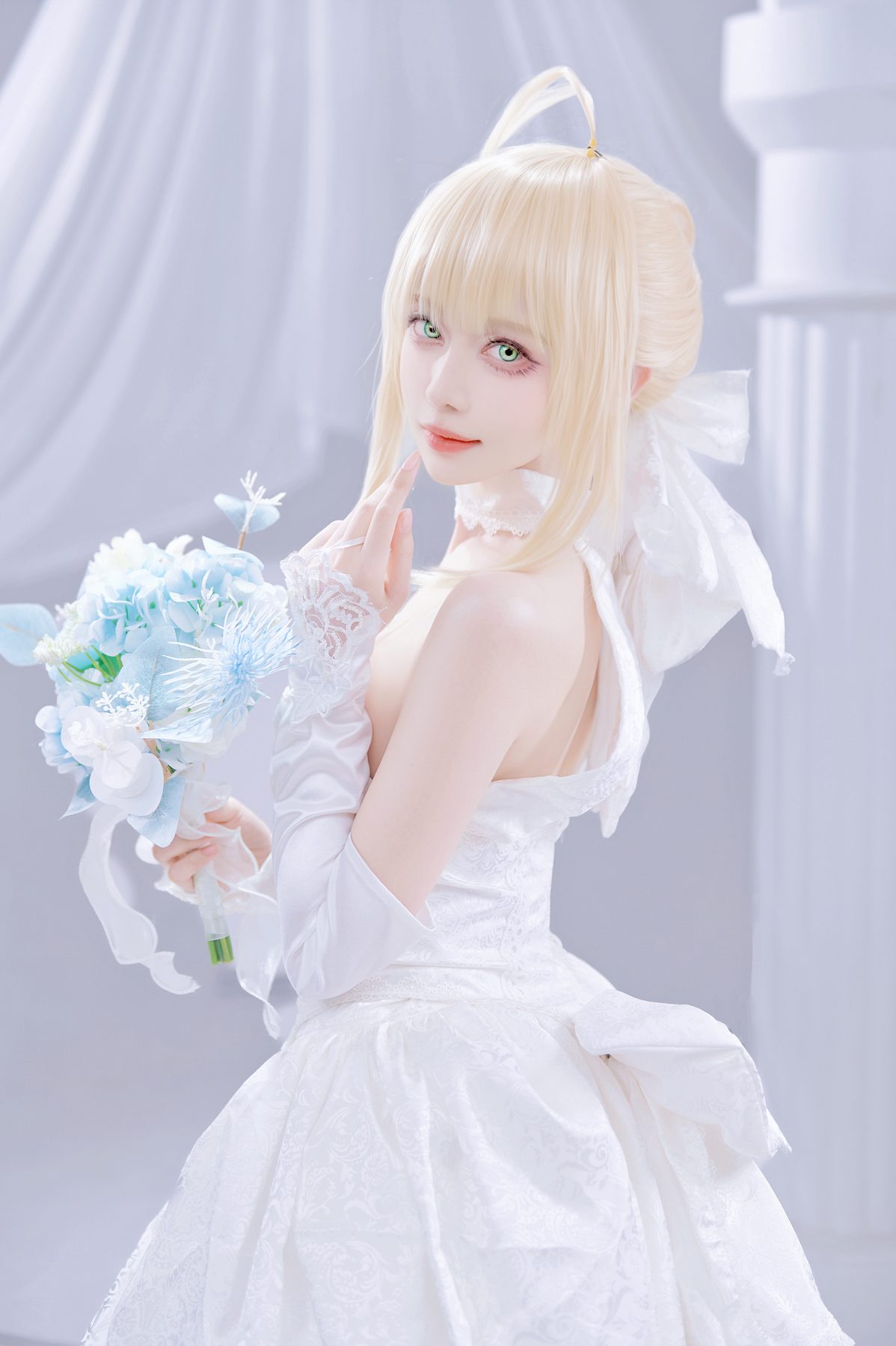 Shika小鹿鹿 FGO Saber花嫁 COS写真