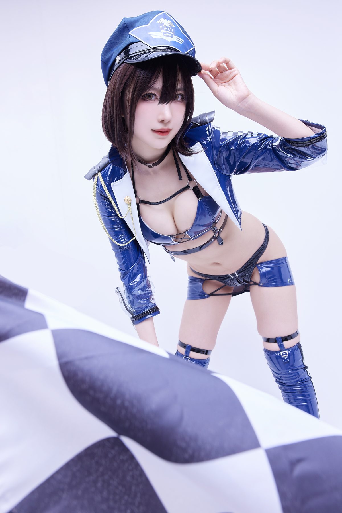 Shika小鹿鹿 cosplay写真_碧蓝航线巴尔的摩赛车服合集 | Shika小鹿鹿 COS巴尔的摩全套图包 [9P-48MB]