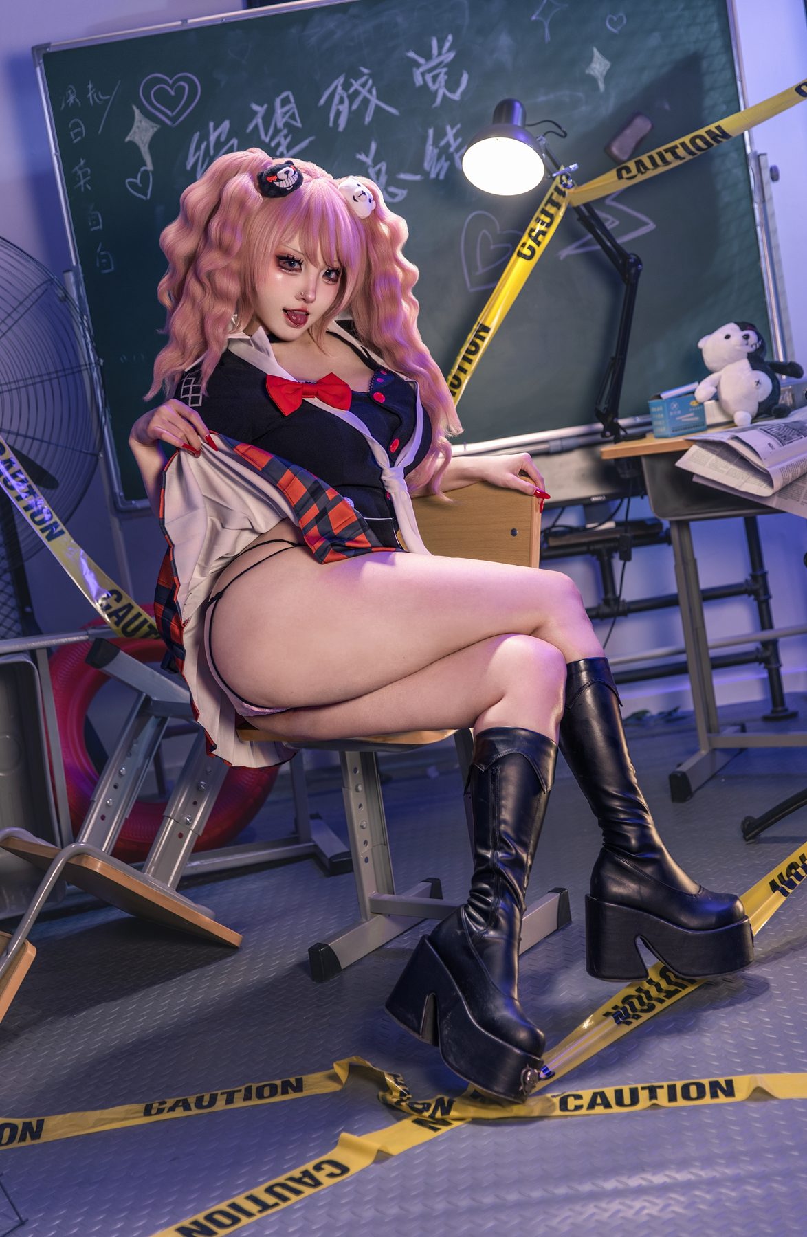 嗖嗖 cosplay写真_弹丸论破江之岛盾子合集 | 嗖嗖 COS江之岛盾子全套图包 [42P]