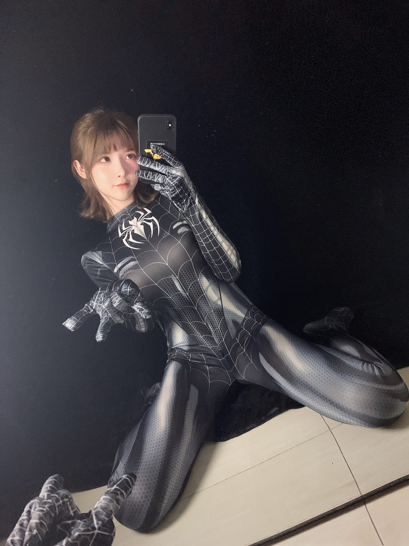 一小央泽 黑蜘蛛 COS写真