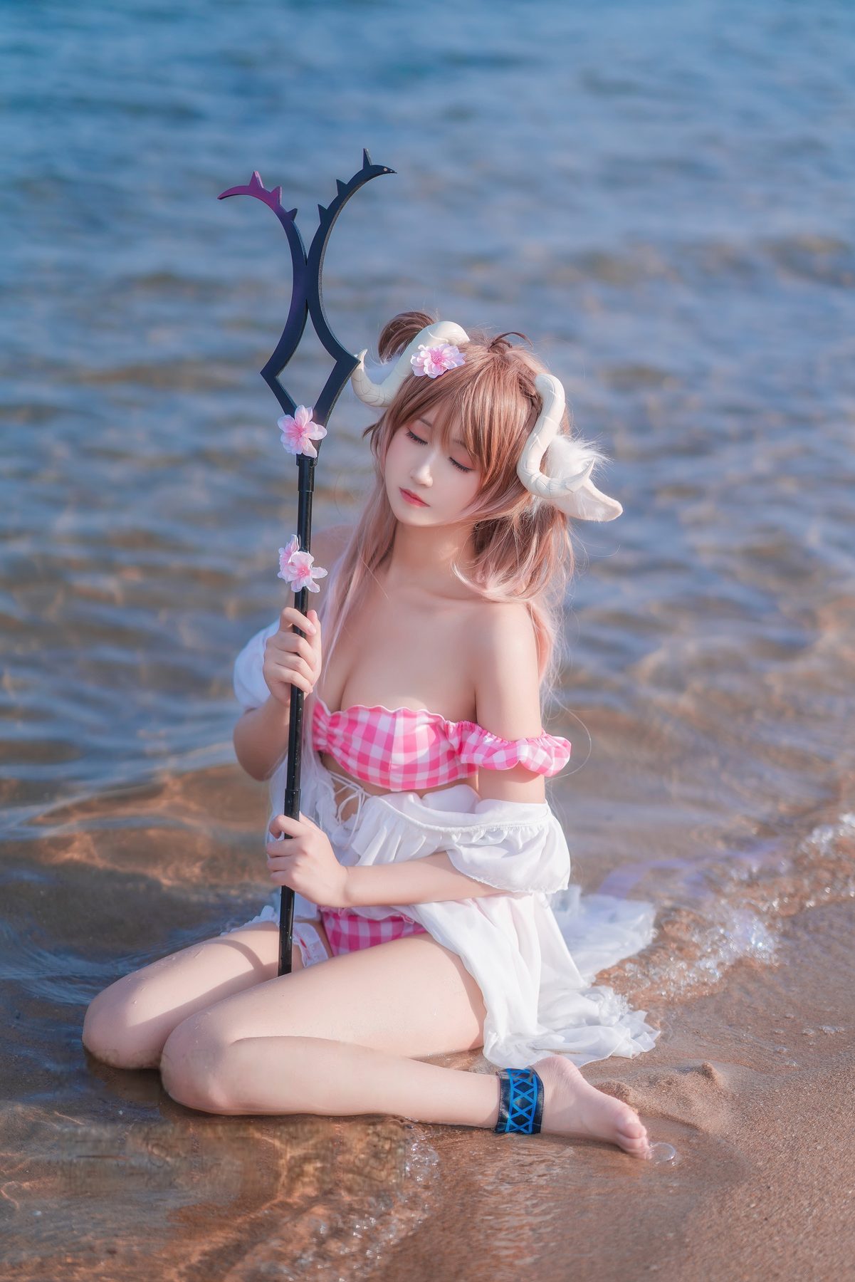 三度 69 小羊泳装 COS写真